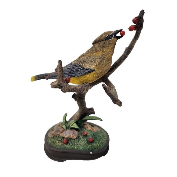 Vintage 1999 Christmas Holiday Cedar Waxing Bird On Branch Figurine Decorative - Picture 1 of 8